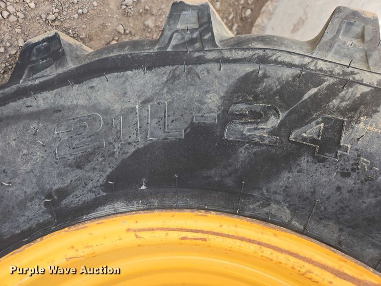 image for item EB1395 2007 Caterpillar 420E backhoe