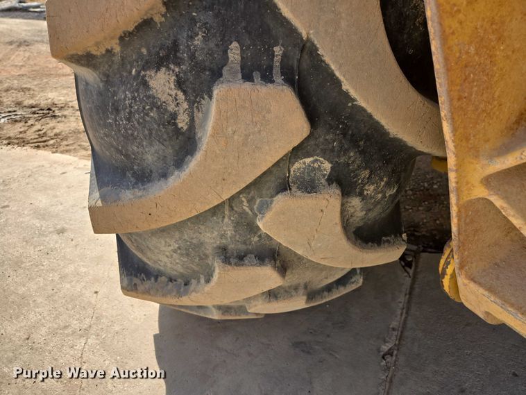 image for item EB1395 2007 Caterpillar 420E backhoe