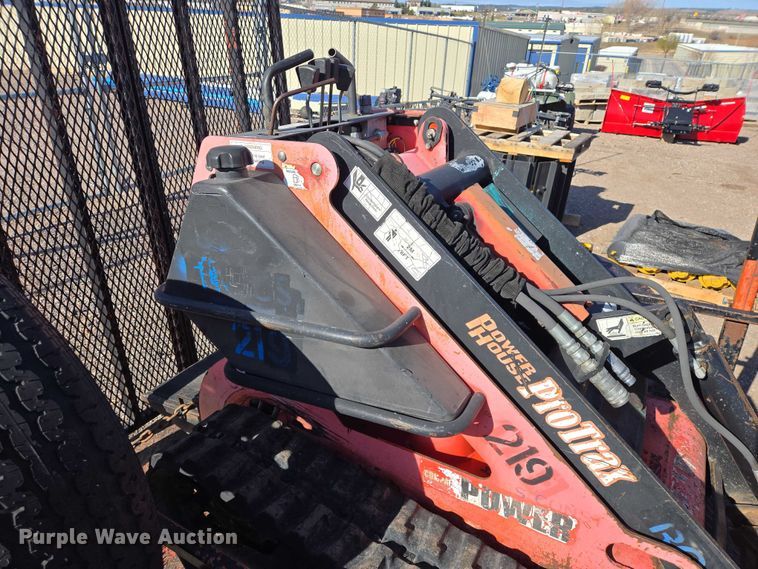 image for item EB1397 2007 Power House Pro Trax compact utility loader
