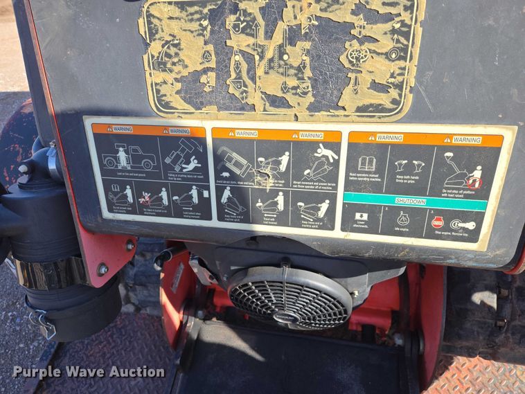 image for item EB1397 2007 Power House Pro Trax compact utility loader