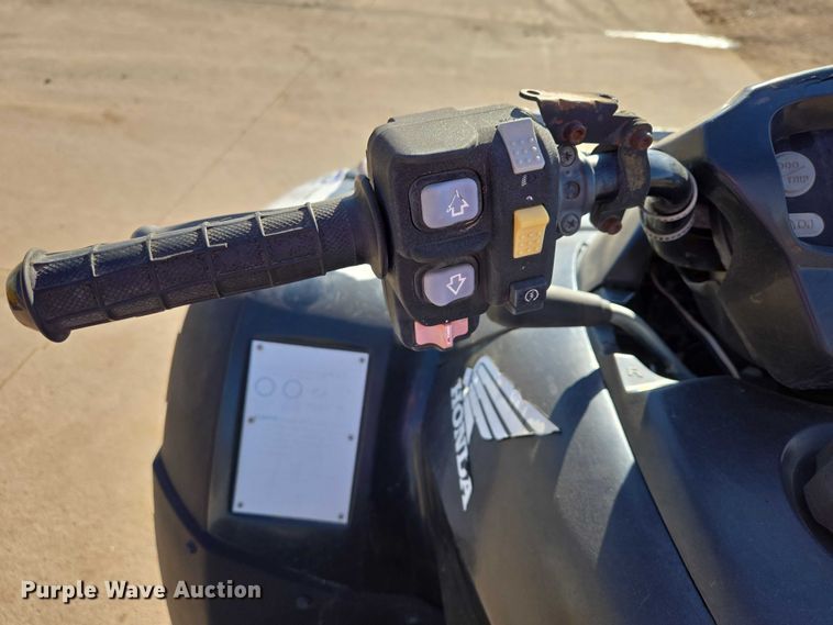 image for item EB1398 2005 Honda Rincon ATV