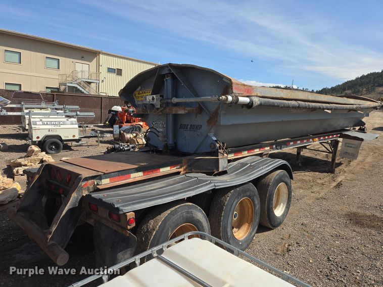 image for item EB1399 1998 Smith Co side dump trailer