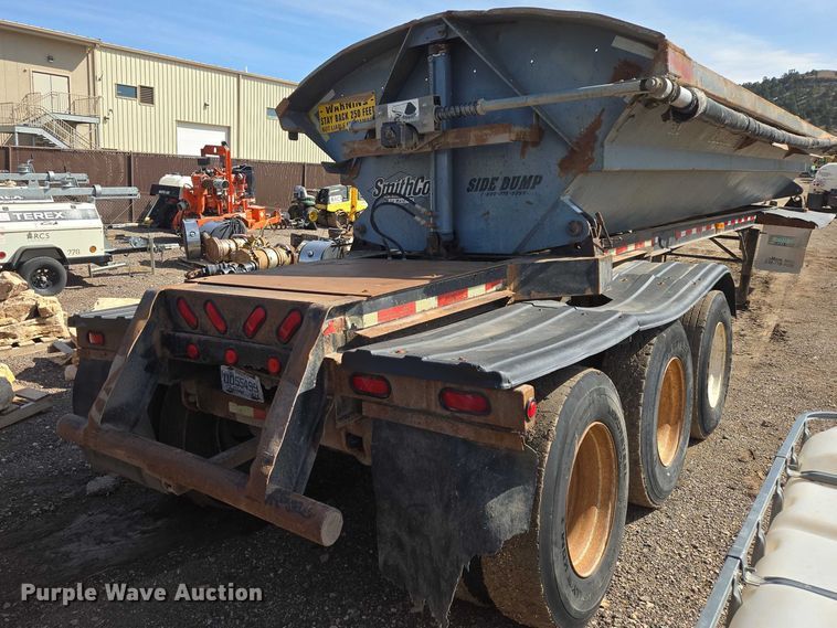 image for item EB1399 1998 Smith Co side dump trailer