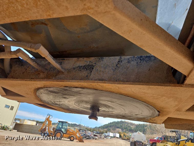 image for item EB1399 1998 Smith Co side dump trailer
