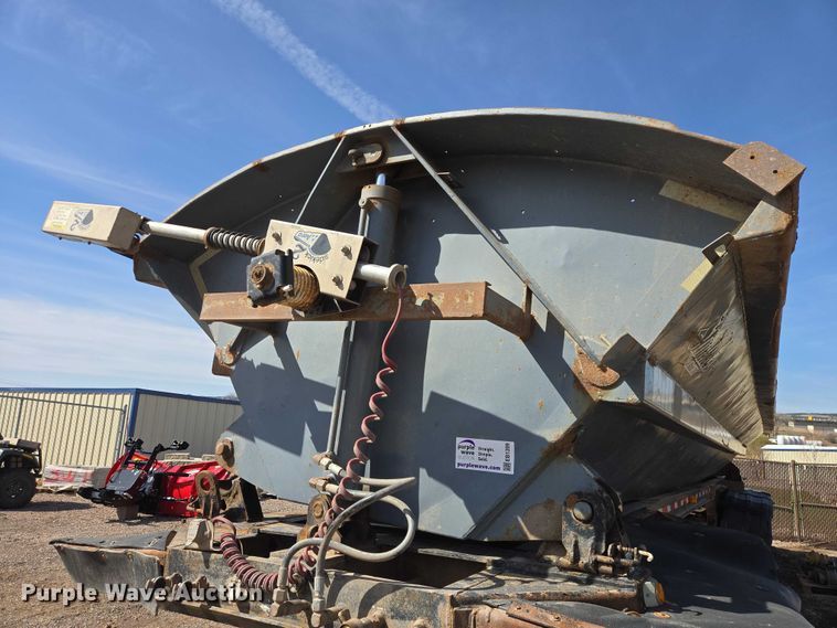 image for item EB1399 1998 Smith Co side dump trailer