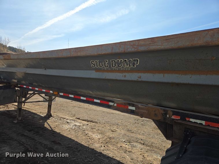 image for item EB1399 1998 Smith Co side dump trailer