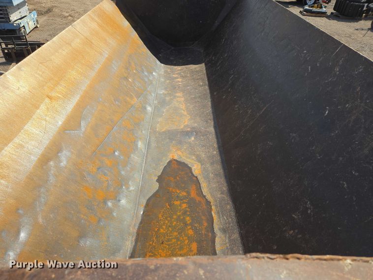 image for item EB1399 1998 Smith Co side dump trailer