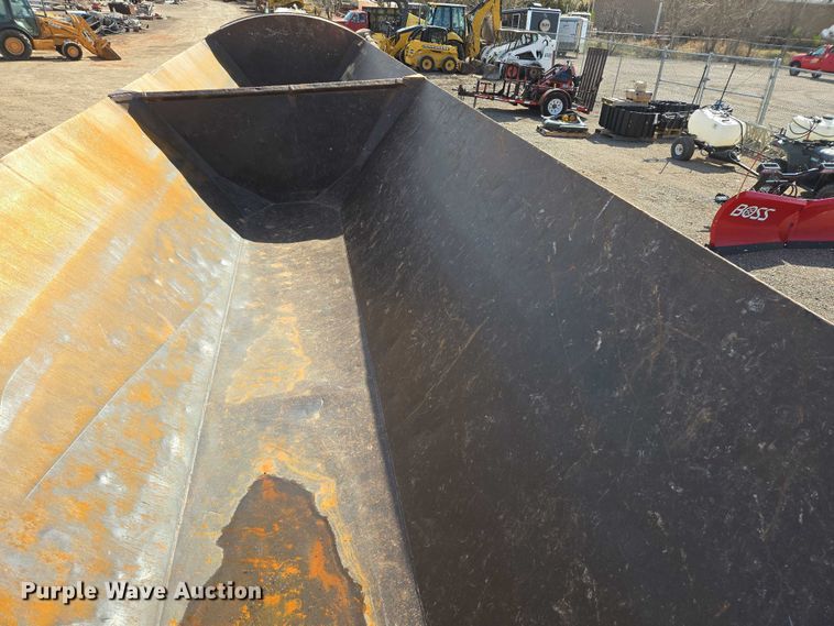 image for item EB1399 1998 Smith Co side dump trailer