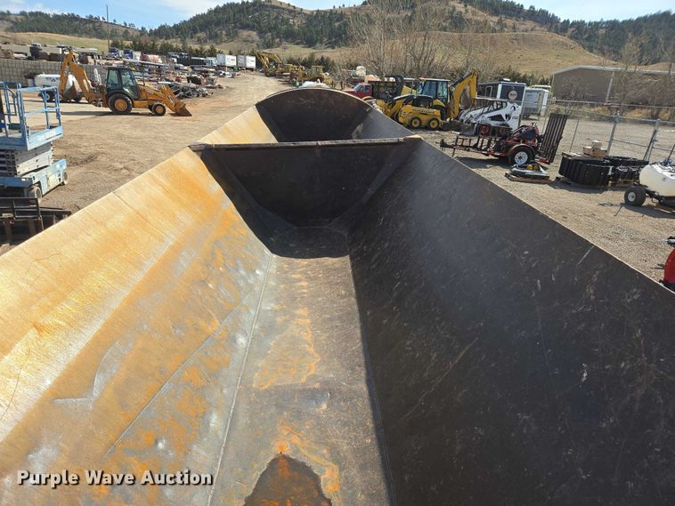 image for item EB1399 1998 Smith Co side dump trailer