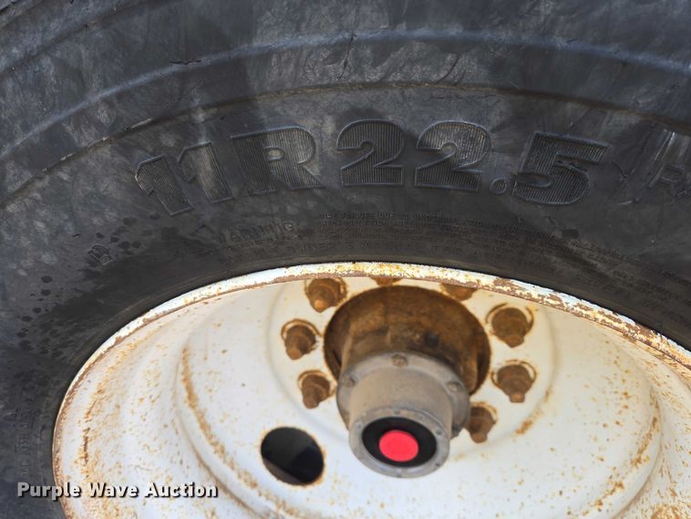 image for item EB1399 1998 Smith Co side dump trailer