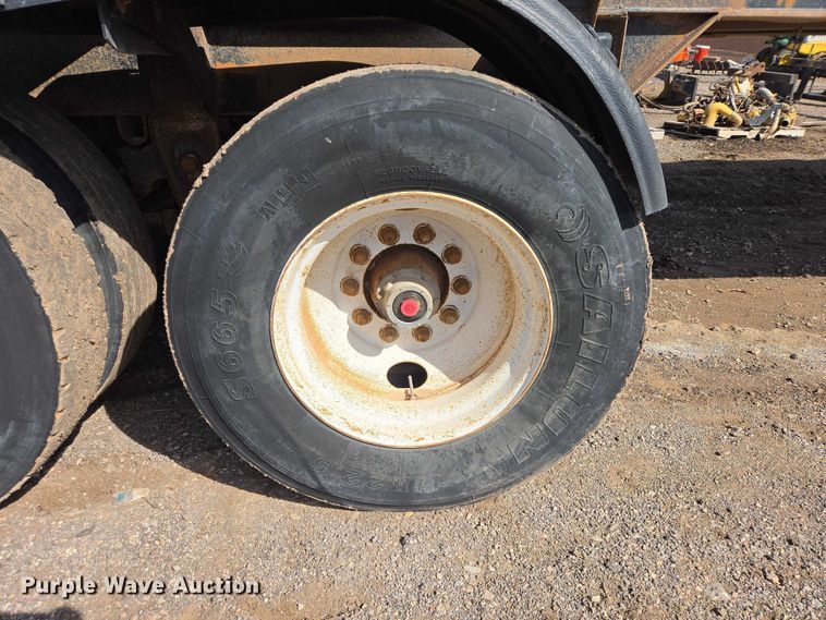 image for item EB1399 1998 Smith Co side dump trailer