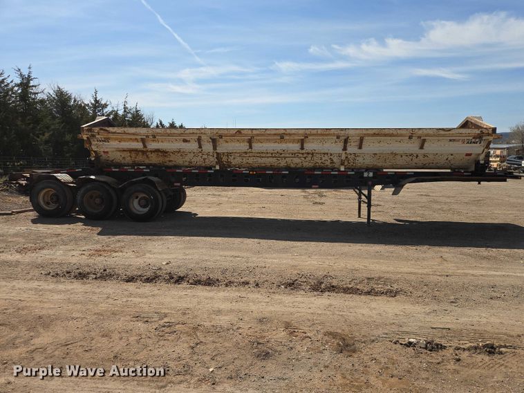 image for item EB1402 2004 Arne's Ultra V Max side dump trailer
