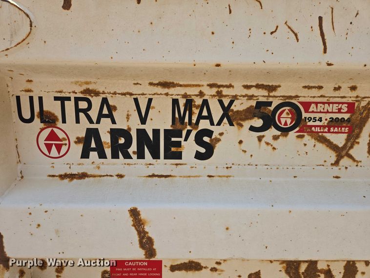 image for item EB1402 2004 Arne's Ultra V Max side dump trailer