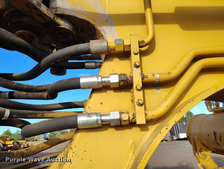 image for item ED0005 1998 Caterpillar 613C Serries II elevating scraper