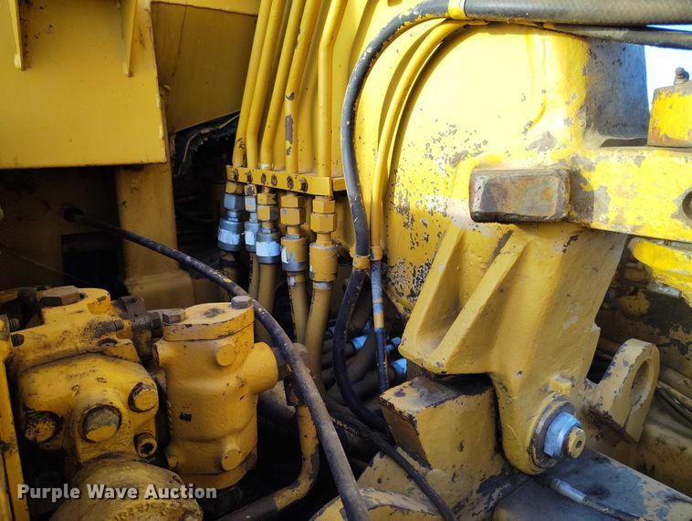 image for item ED0005 1998 Caterpillar 613C Serries II elevating scraper