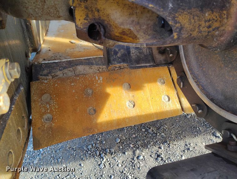 image for item ED0005 1998 Caterpillar 613C Serries II elevating scraper