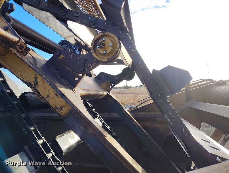 image for item ED0005 1998 Caterpillar 613C Serries II elevating scraper