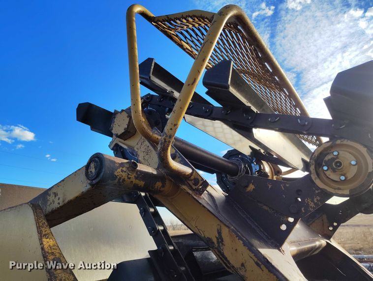 image for item ED0005 1998 Caterpillar 613C Serries II elevating scraper