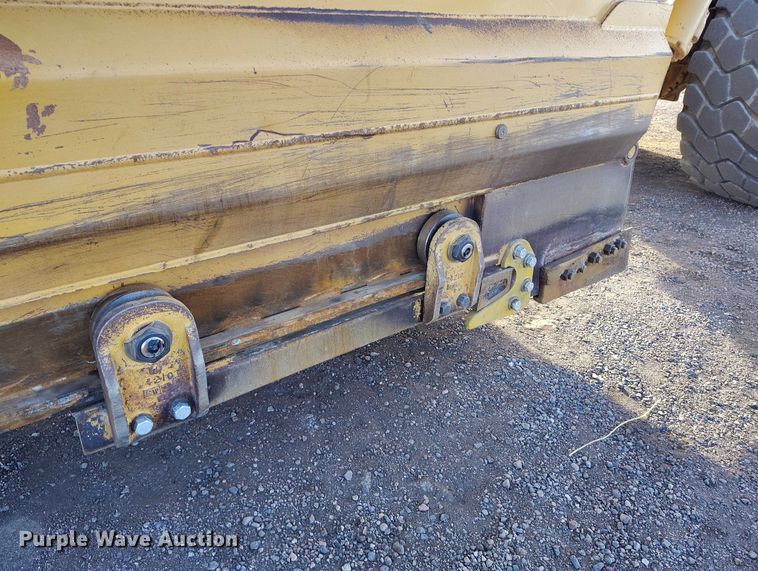image for item ED0005 1998 Caterpillar 613C Serries II elevating scraper