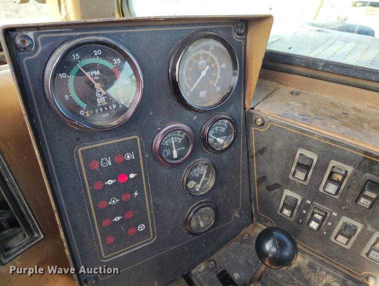 image for item ED0005 1998 Caterpillar 613C Serries II elevating scraper