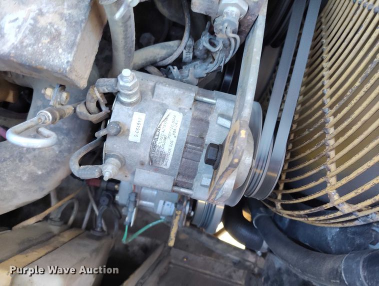 image for item ED0005 1998 Caterpillar 613C Serries II elevating scraper