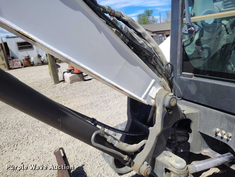 image for item ED0018 2013 Bobcat E35 mini excavator