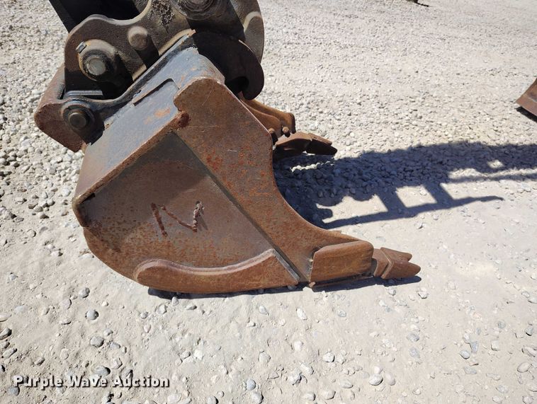 image for item ED0018 2013 Bobcat E35 mini excavator