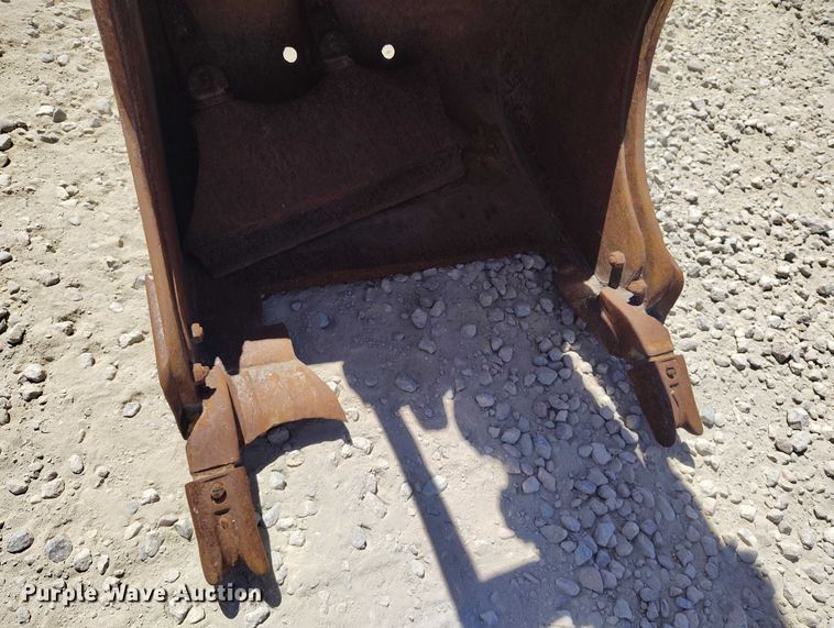 image for item ED0018 2013 Bobcat E35 mini excavator