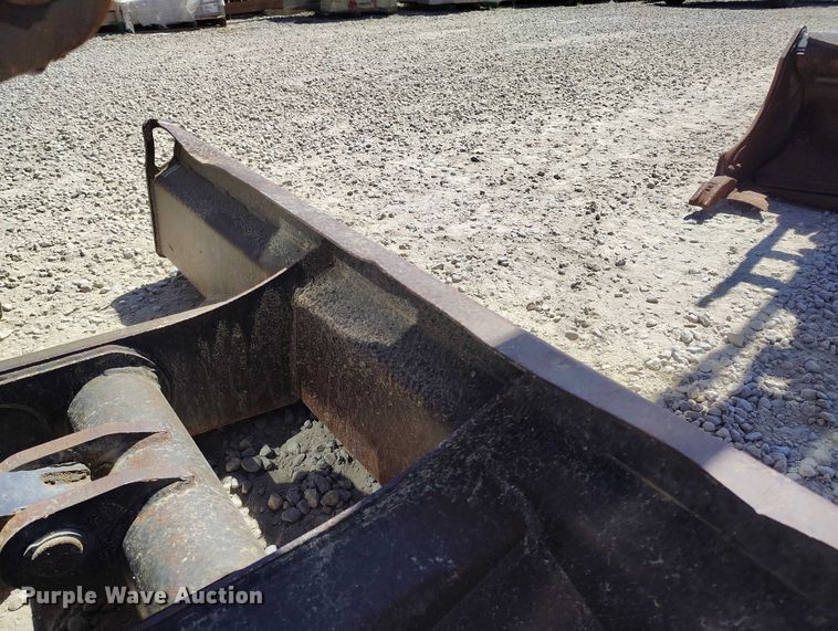 image for item ED0018 2013 Bobcat E35 mini excavator