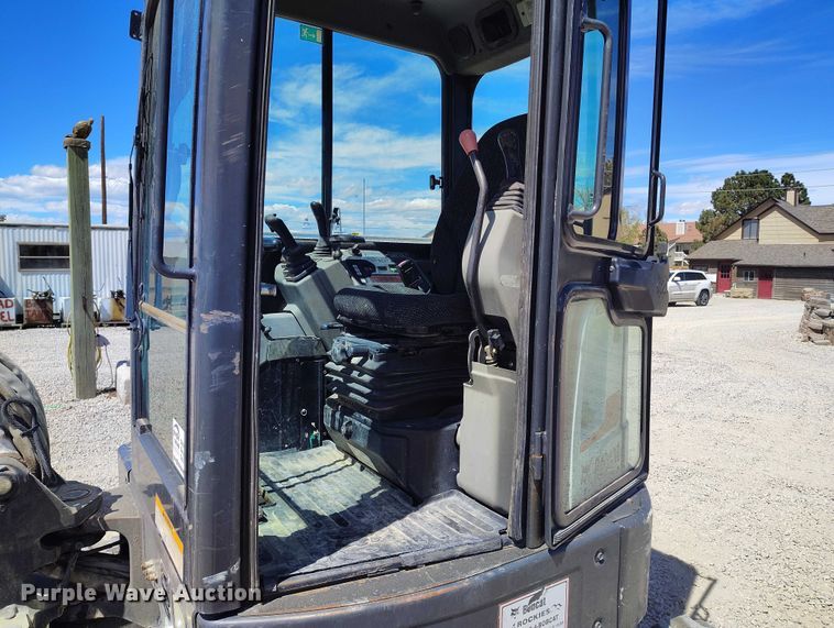 image for item ED0018 2013 Bobcat E35 mini excavator