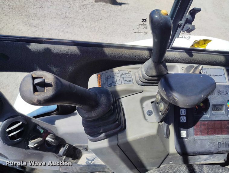 image for item ED0018 2013 Bobcat E35 mini excavator