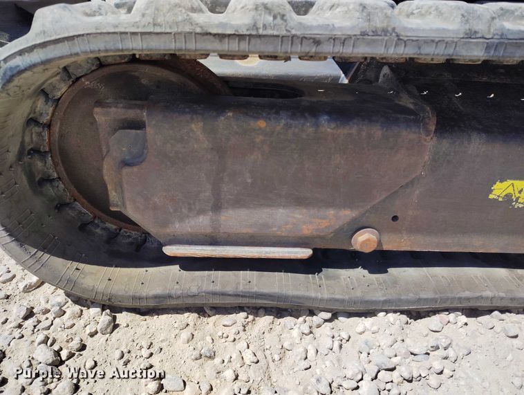 image for item ED0018 2013 Bobcat E35 mini excavator