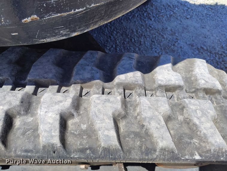 image for item ED0018 2013 Bobcat E35 mini excavator