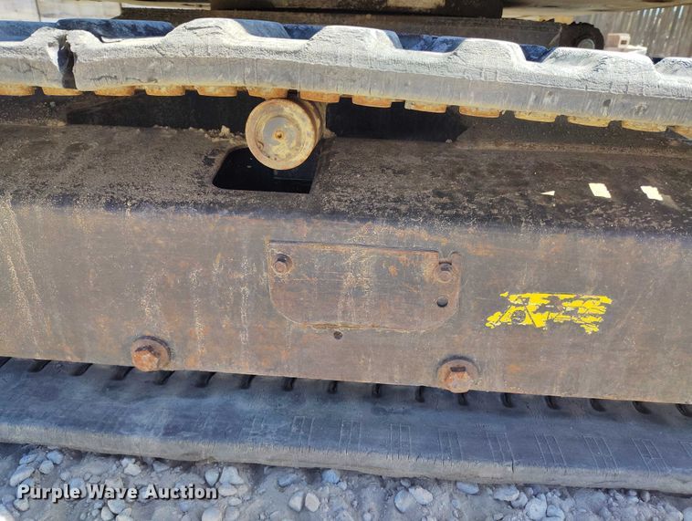 image for item ED0018 2013 Bobcat E35 mini excavator