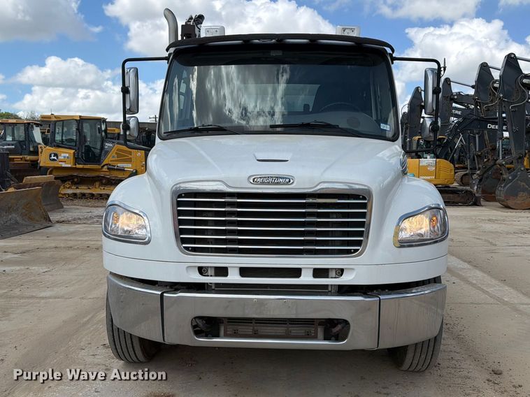 image for item ED5192 2014 Freightliner Business Class M2 utility / service truck