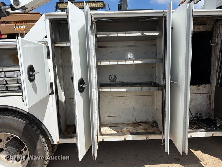 image for item ED5192 2014 Freightliner Business Class M2 utility / service truck