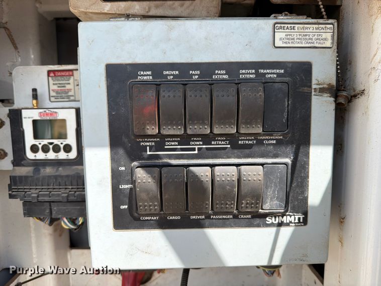 image for item ED5192 2014 Freightliner Business Class M2 utility / service truck