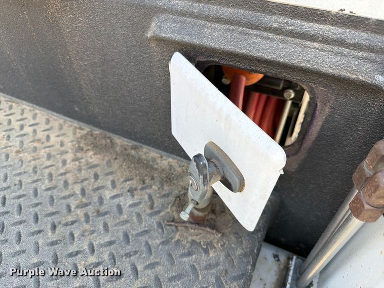 image for item ED5192 2014 Freightliner Business Class M2 utility / service truck