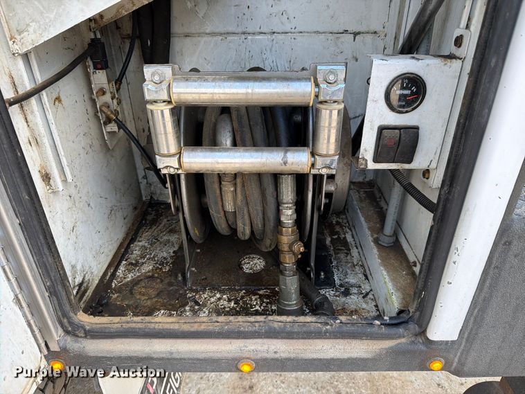 image for item ED5192 2014 Freightliner Business Class M2 utility / service truck