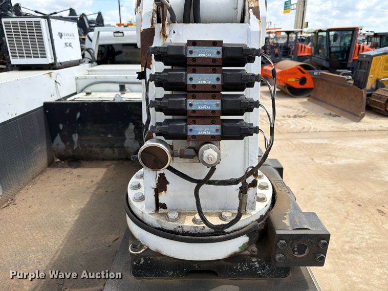 image for item ED5192 2014 Freightliner Business Class M2 utility / service truck