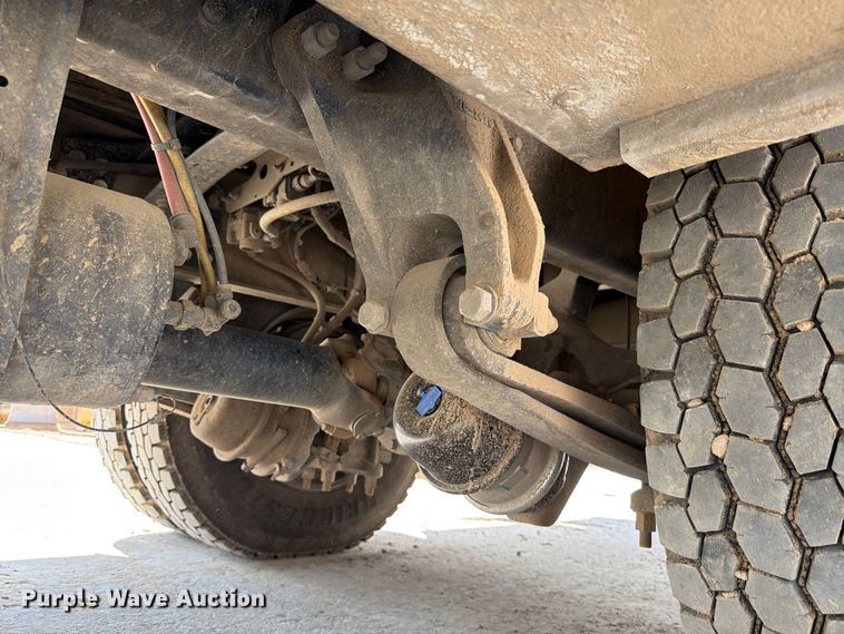 image for item ED5192 2014 Freightliner Business Class M2 utility / service truck