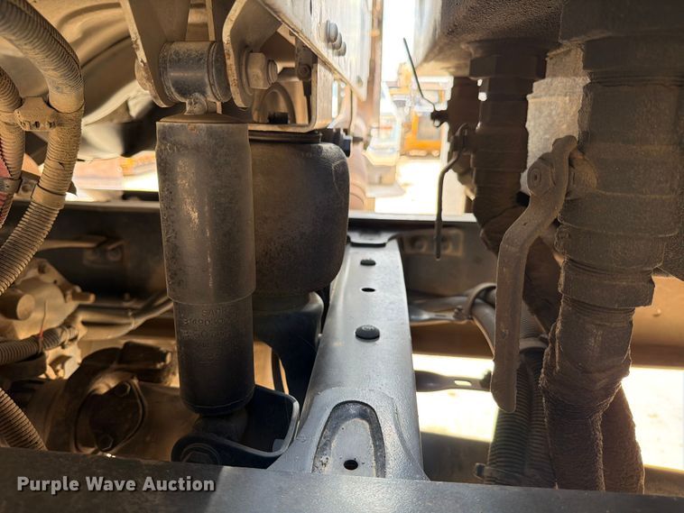 image for item ED5192 2014 Freightliner Business Class M2 utility / service truck