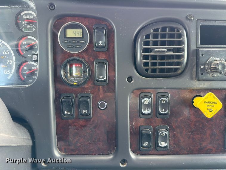 image for item ED5192 2014 Freightliner Business Class M2 utility / service truck