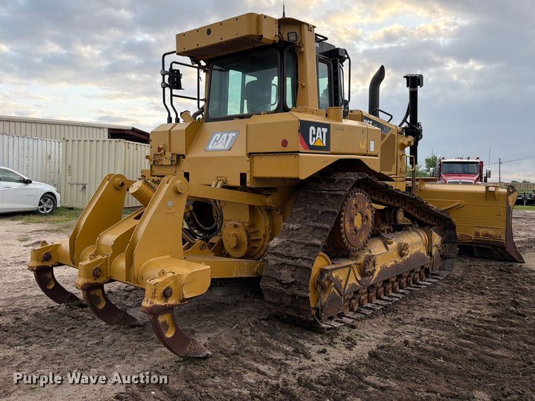 image for item ED5199 2015 Caterpillar D6T XL dozer
