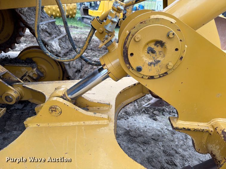 image for item ED5199 2015 Caterpillar D6T XL dozer