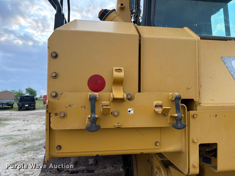 image for item ED5199 2015 Caterpillar D6T XL dozer