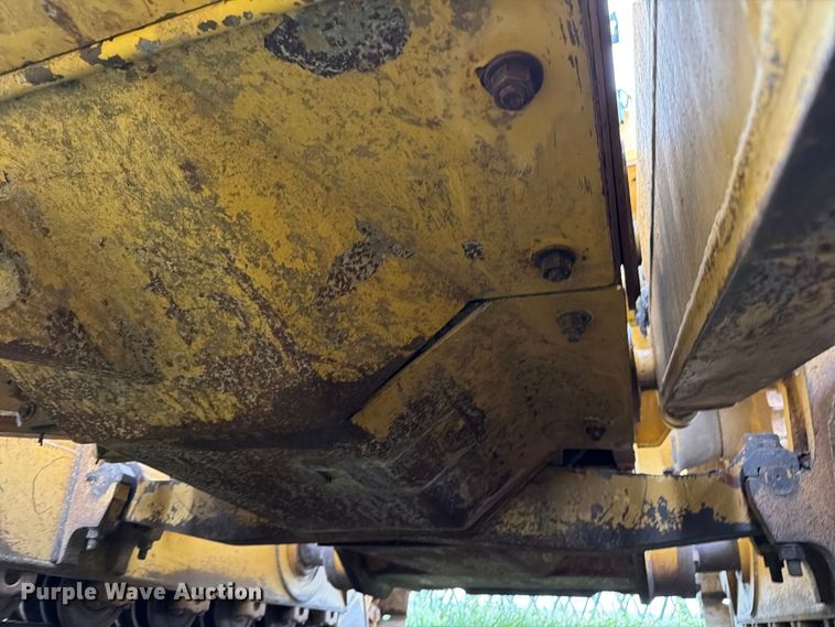 image for item ED5199 2015 Caterpillar D6T XL dozer