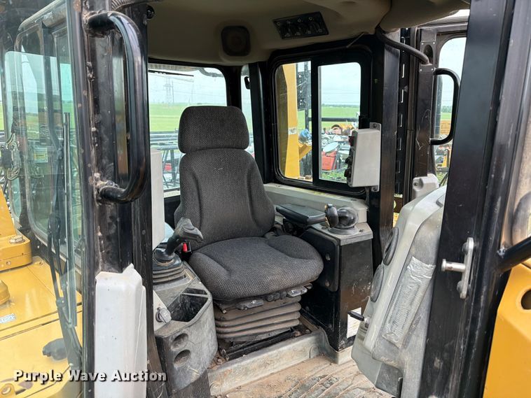 image for item ED5199 2015 Caterpillar D6T XL dozer