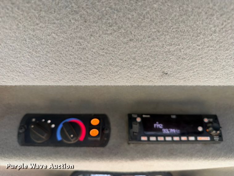 image for item ED5199 2015 Caterpillar D6T XL dozer