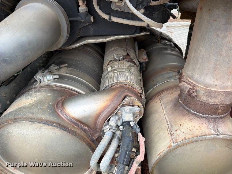 image for item ED5199 2015 Caterpillar D6T XL dozer